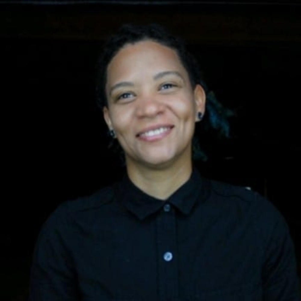 Meet your Posher, Deana